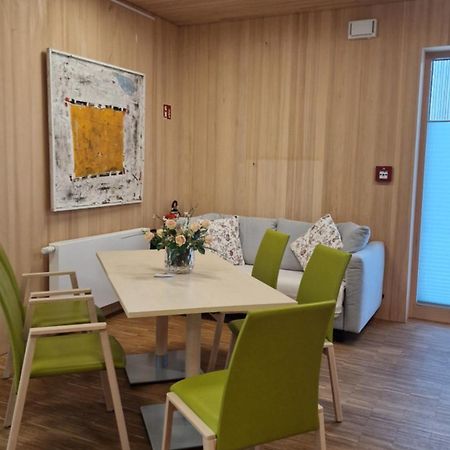 Barrierefreies Apartment Ursulinenhof Оберрід Екстер'єр фото